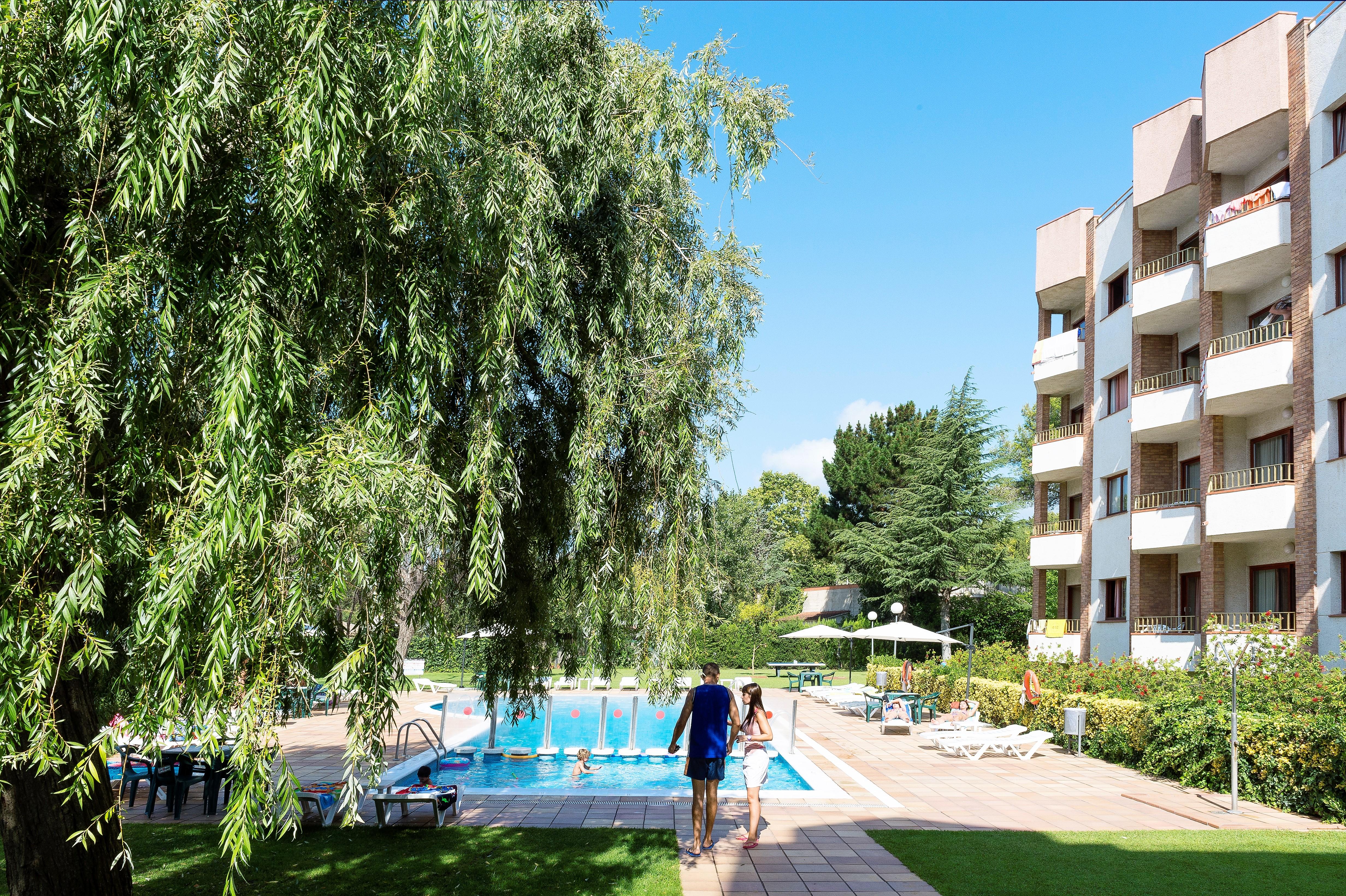 Mariposas Aparthotel 2*