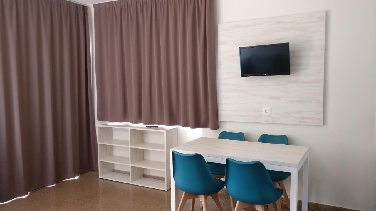 Aparthotel Mariposas 2*